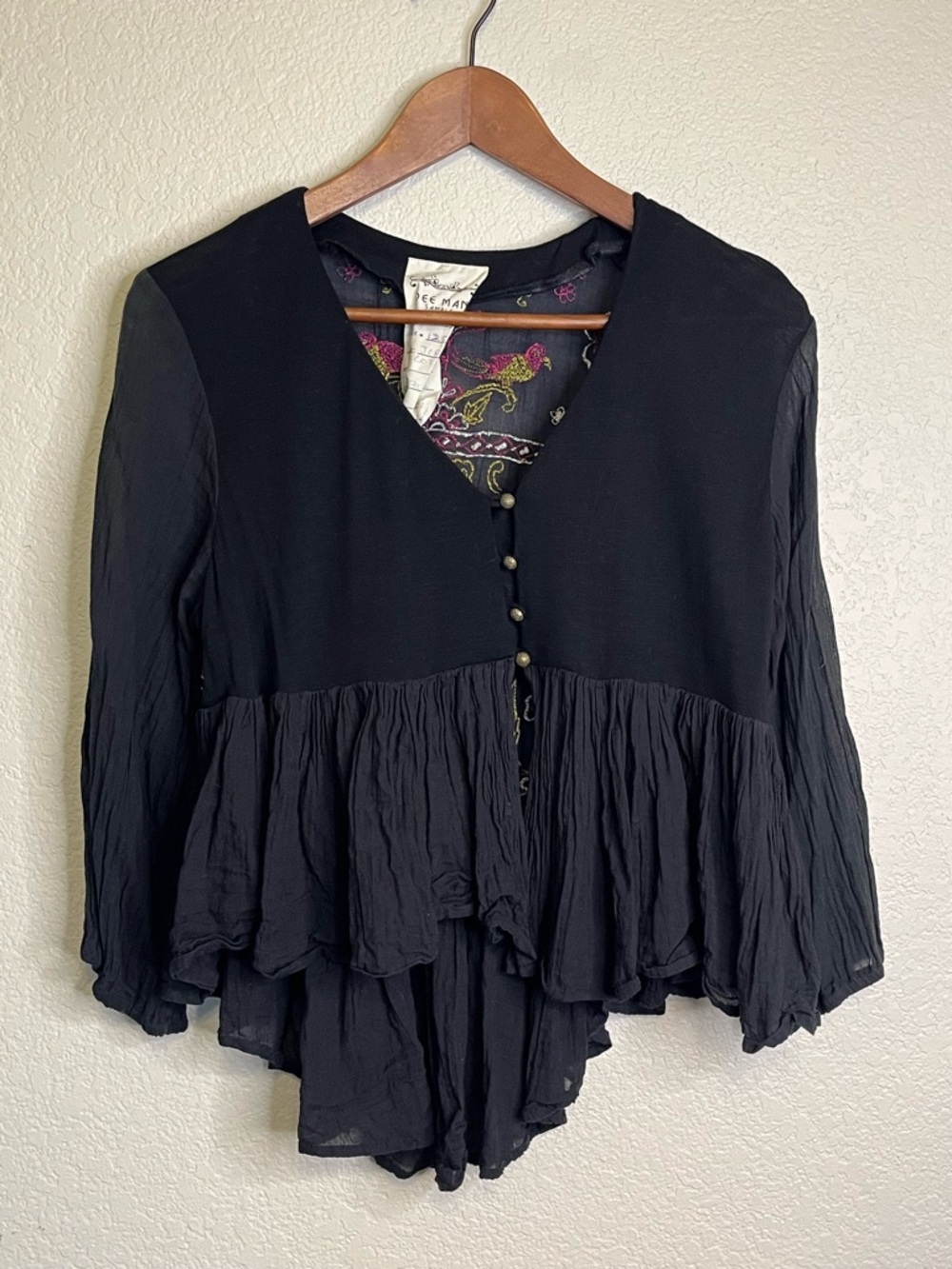 Dee Man Boho Ruffle Hem Embroidered Black Hi-Lo Women's Top Size Small